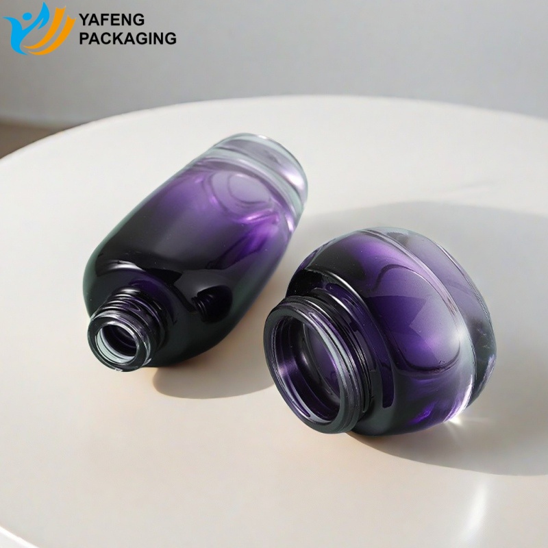 Luxury Round Glass Bottles and Jars for Skincare Packaging 8 Luxury Round Glass Bottles and Jars for Skincare Packaging YF287 (7)