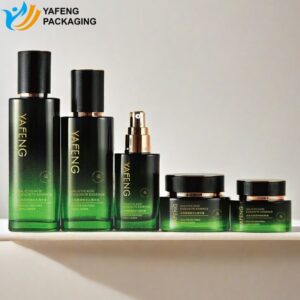 Elegant Skincare Glass Packaging Set for Premium Brands YF288