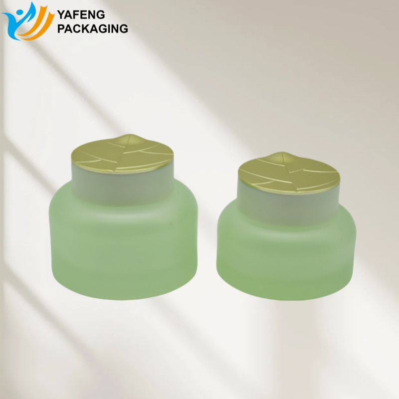 Custom Glass Cosmetic Bottles and Jars for Skincare Packaging 7 Custom Glass Cosmetic Bottles and Jars for Skincare Packaging YF269B