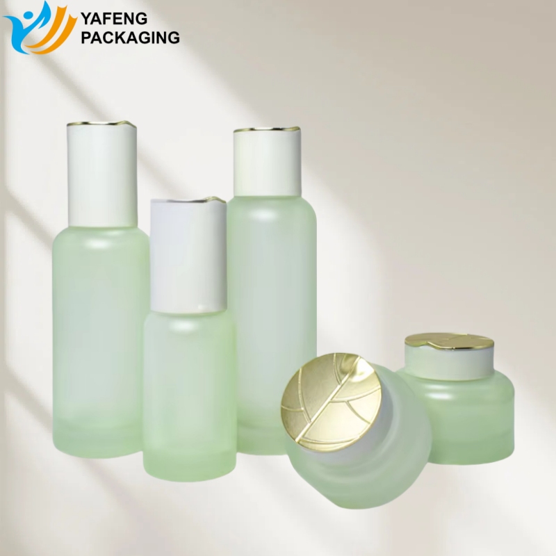 Custom Glass Cosmetic Bottles and Jars for Skincare Packaging 6 Custom Glass Cosmetic Bottles and Jars for Skincare Packaging YF269B