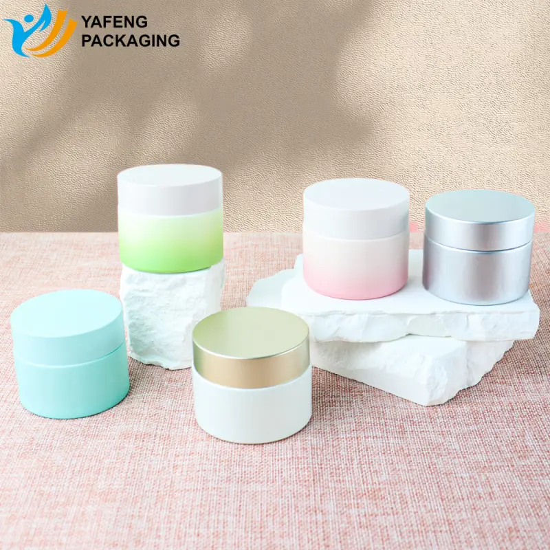 Luxury Porcelain Glass Cream Jar for Skincare Packaging