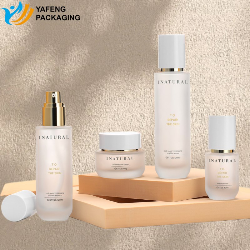 Luxury Round Glass Cosmetic Bottles and Jars for Skincare 3 Luxury Round Glass Cosmetic Bottles and Jars for Skincare 9